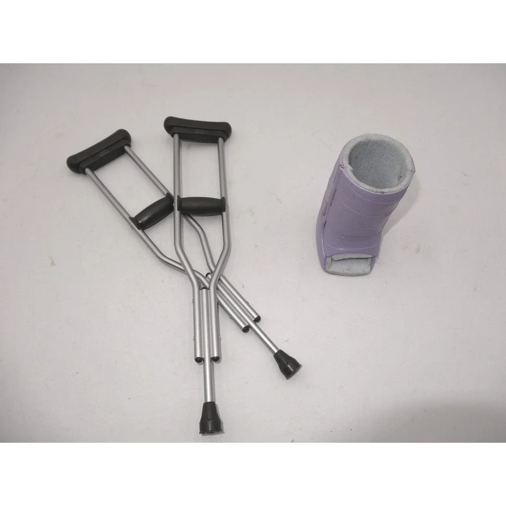 American Girl Doll‎ Crutches and Leg Cast Set Purple Accessory